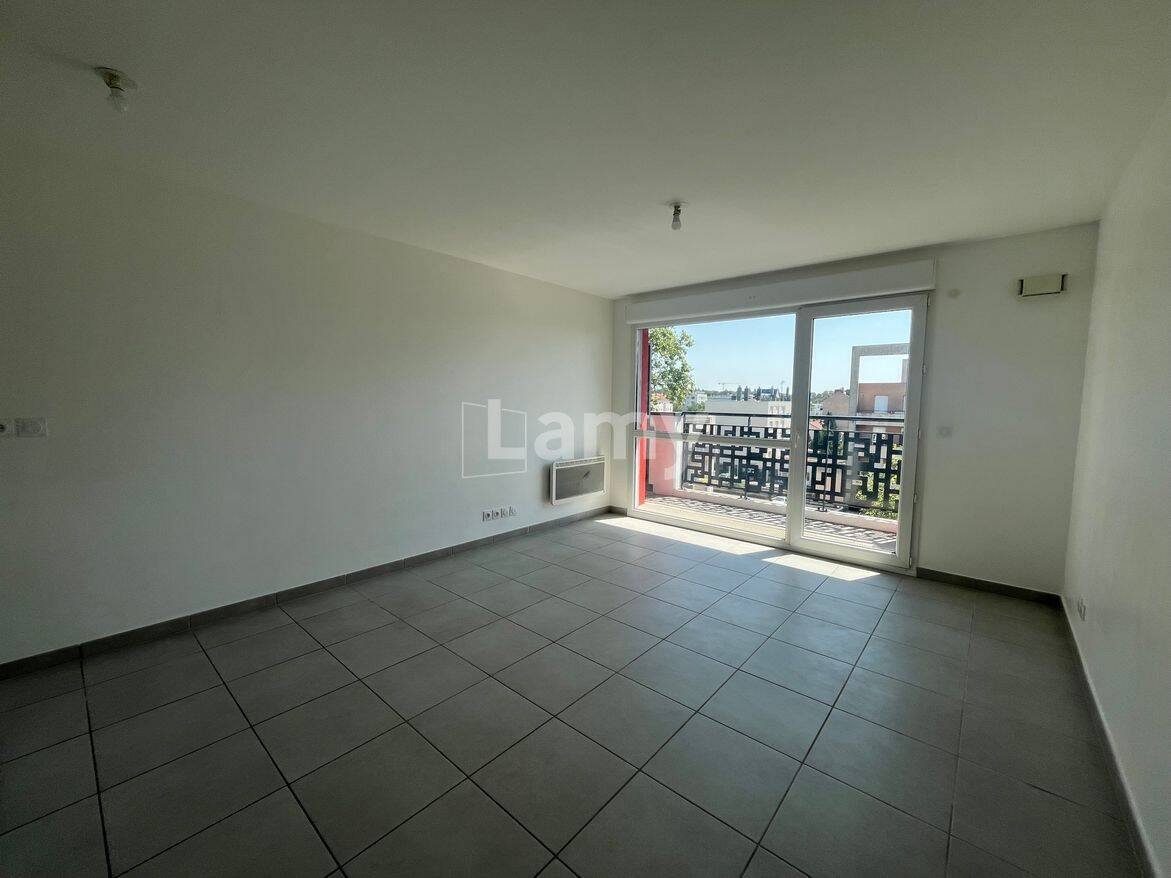 Appartement 1 pièce 29 m² · à Dijon · 29,1 m² · 465 €