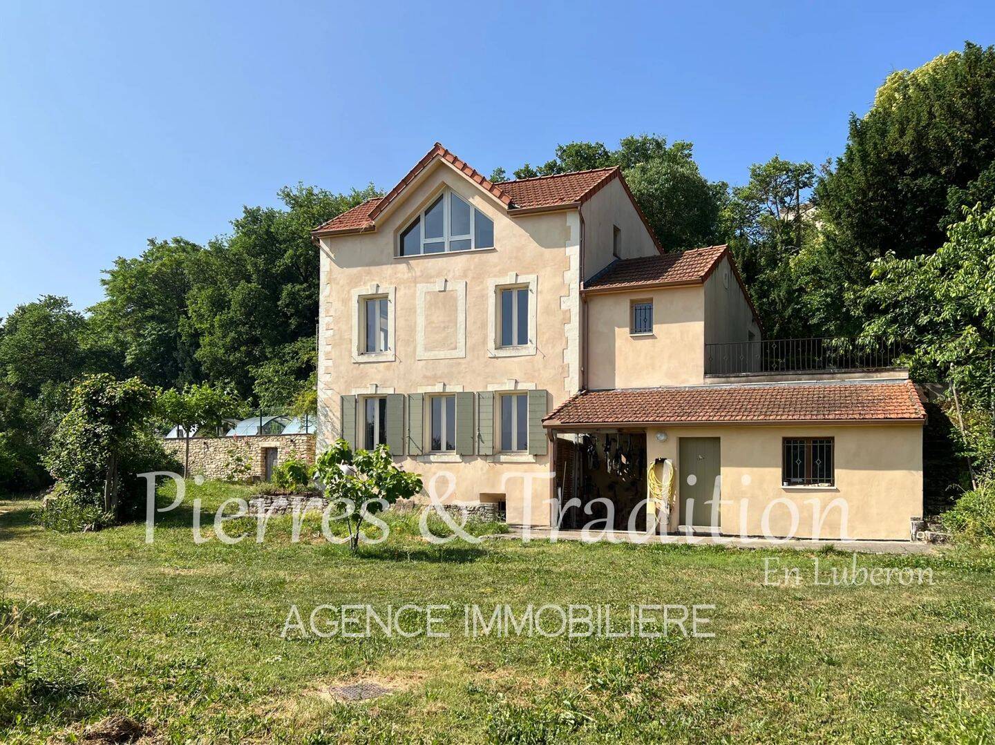 Maison 7 pièces 148 m² · à Apt · 148 m² · 498 000 €