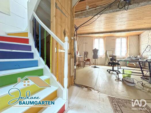 Maison à vendre 148 000 € 4 pièces 3 chambres 125 m² 205 m² de terrain Pons 17800