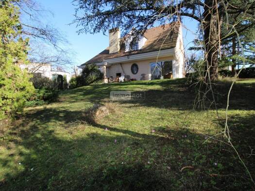 Maison à vendre 747 000 € 6 pièces 5 chambres 136 m² 1 084 m² de terrain Le Plessis-Trévise 94420