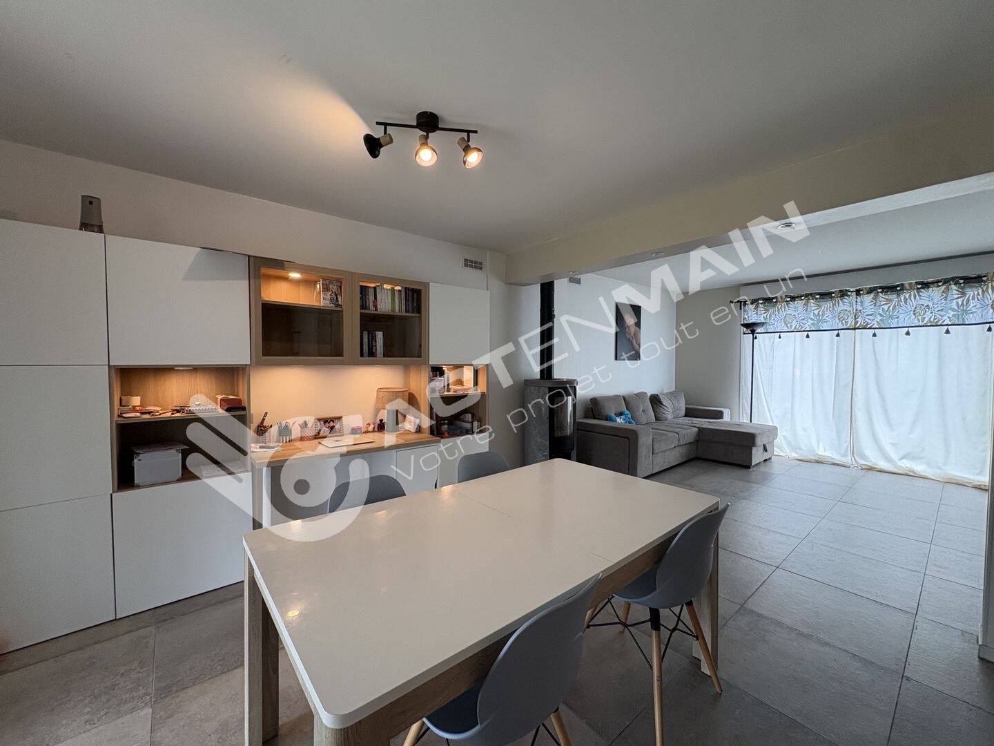 Maison 5 pièces 90 m² · à Véretz · 90 m² · 232 000 €