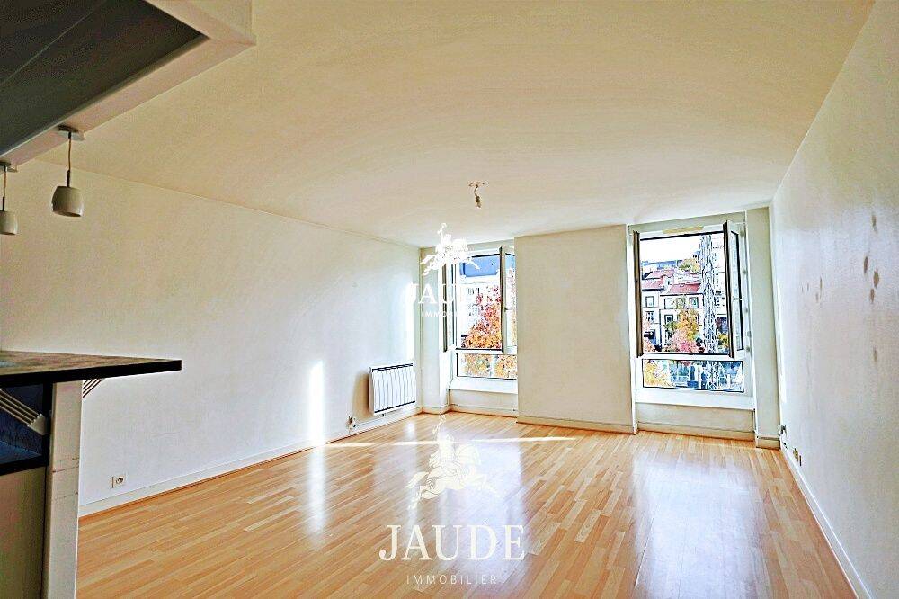 Appartement 3 pièces 86 m² · à Clermont-Ferrand · 86 m² · 272 000 €
