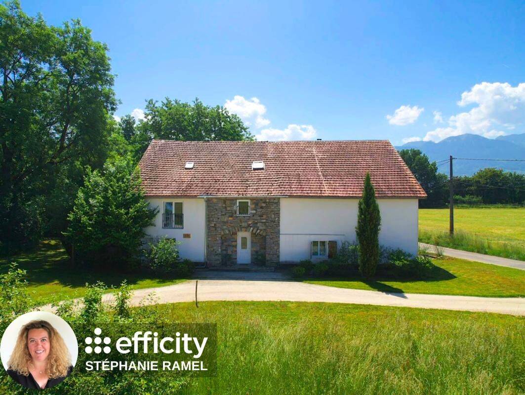 Maison 18 pièces 505 m² · à Arenthon · 505 m² · 1 290 000 €