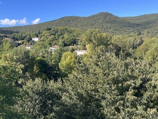 Appartement à vendre 116 500 € 5 pièces 3 chambres 90 m² Étage 3/2 Ganges 34190