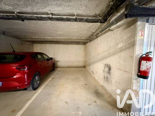 Parking à vendre 15 000 € Sud Auriol 13390
