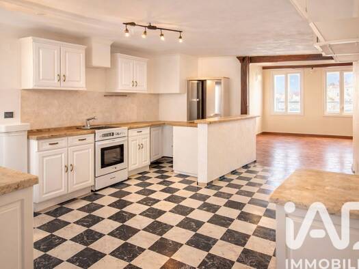 Duplex à vendre 165 000 € 4 pièces 3 chambres 89 m² 3 étages Centre Ancien Draguignan 83300