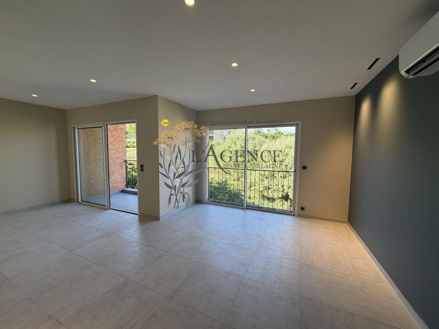 Appartement 3 pièces 70 m² · à Saint-Florent · 69,7 m² · 365 000 €