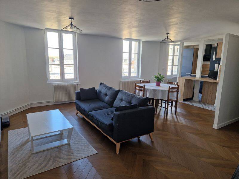 Appartement 4 pièces 74 m² · à Compiègne · 74,2 m² · 260 000 €