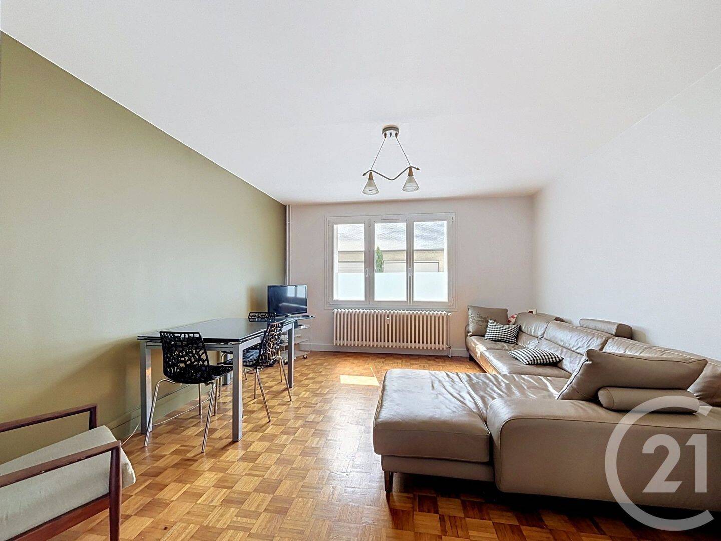 Appartement 2 pièces 60 m² · à Compiègne · 60,1 m² · 160 000 €