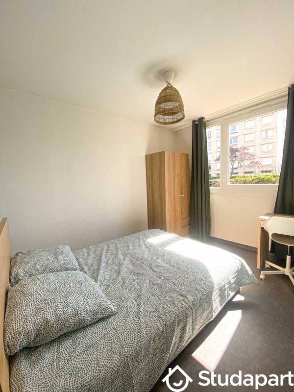 1 pièce 66 m² · à Beauficel-en-Lyons · 66 m² · 684 €
