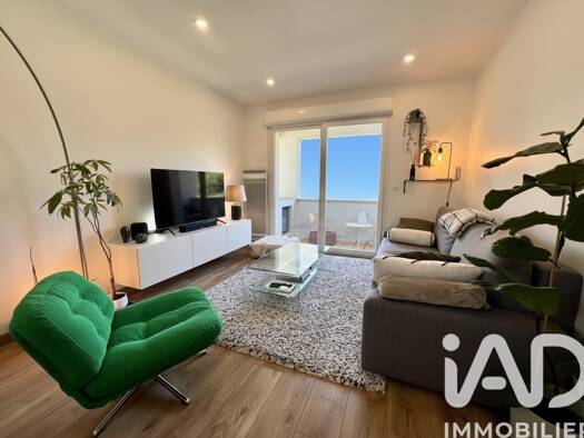 Appartement à vendre 190 637 € 2 pièces 1 chambre 44 m² Étage 1/1 Clémenceau-Pontac-Sallegourde-Pont de Langon Villenave-d'Ornon 33140