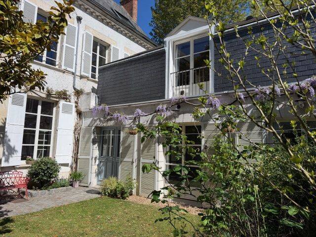 Maison 7 pièces 179 m² · à Orléans · 179 m² · 644 800 €