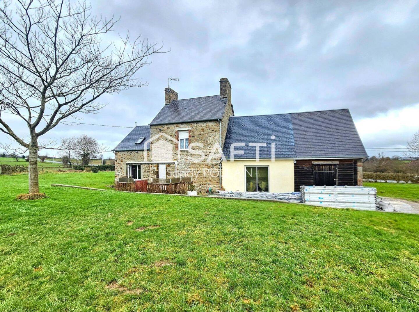 Maison 5 pièces 101 m² · à Lolif · 101 m² · 176 700 €