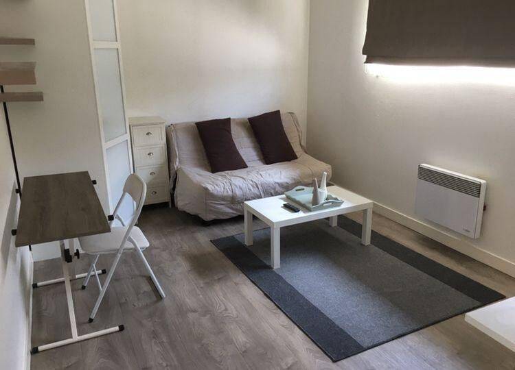 Appartement 1 pièce 24 m² · à Niort · 24 m² · 460 €