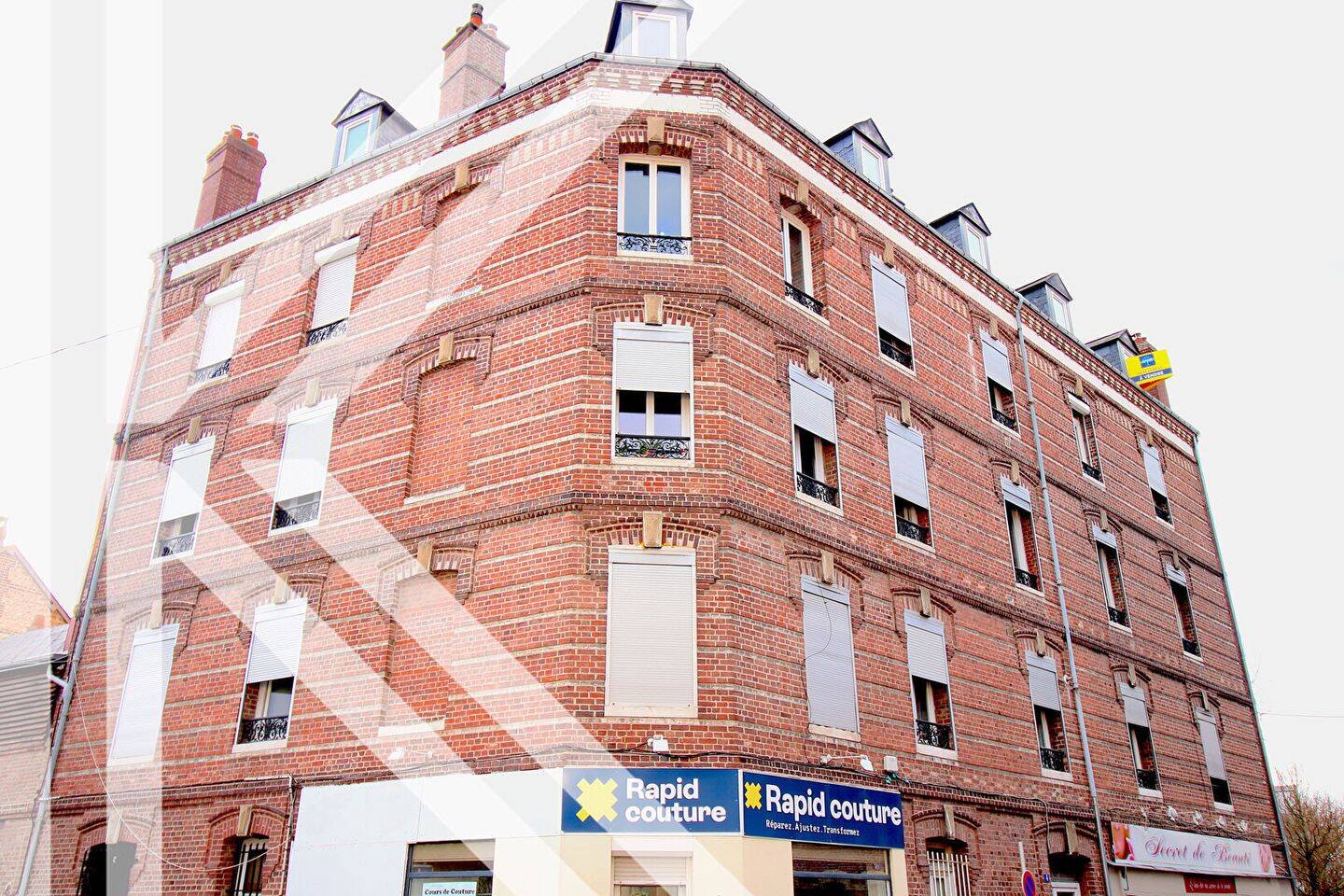 Appartement 2 pièces 57 m² · à Sotteville-lès-Rouen · 56,9 m² · 84 000 €