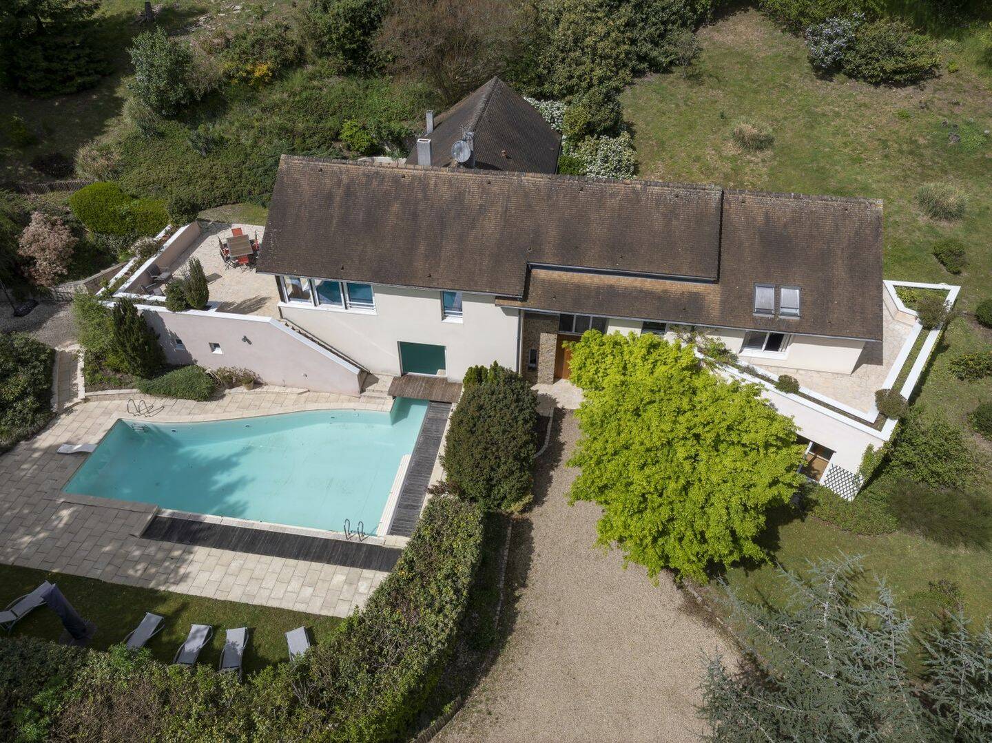 Maison 8 pièces 460 m² · à Chevreuse · 460 m² · 1 990 000 €