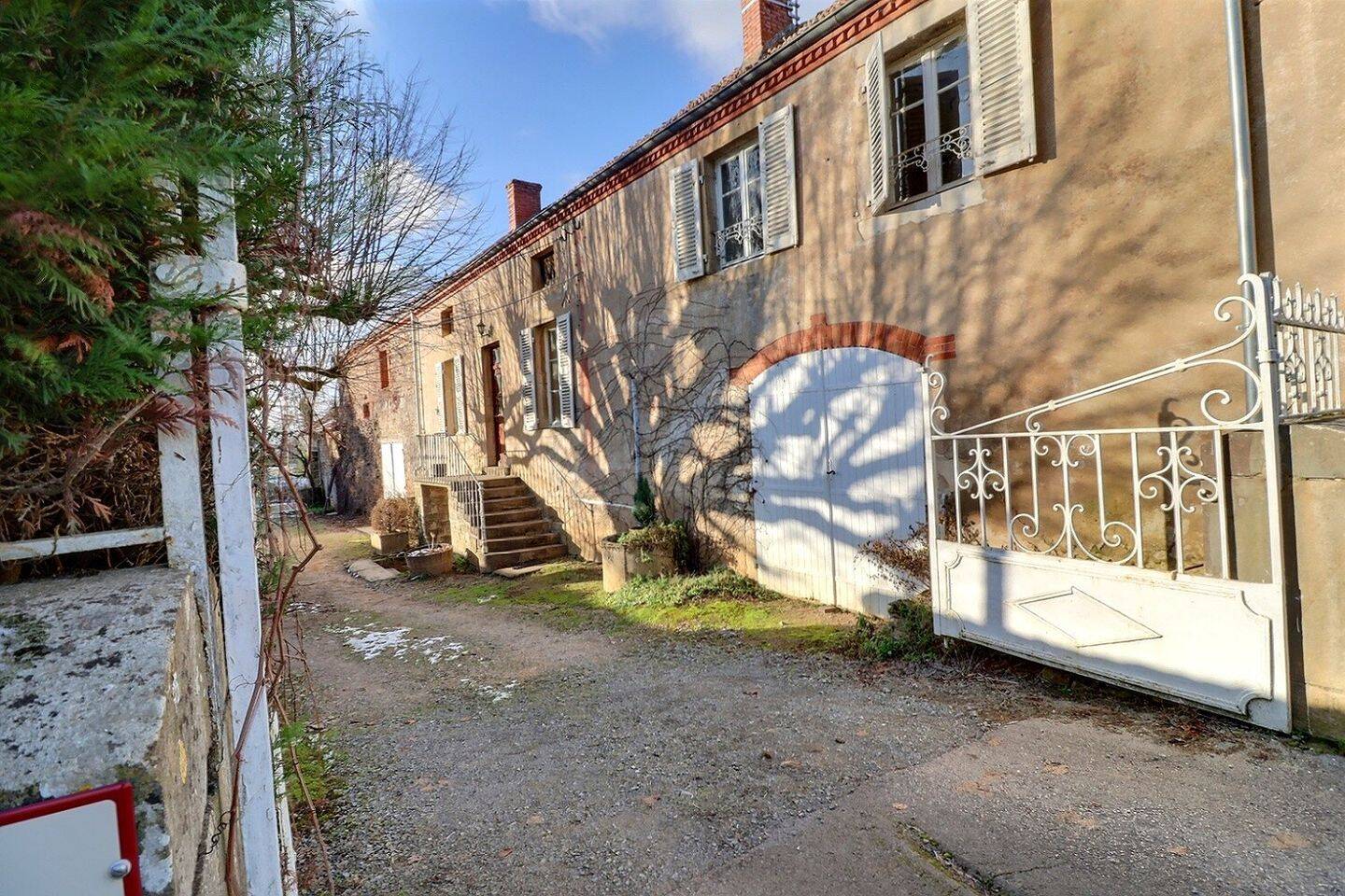 Maison 5 pièces 101 m² · à Moroges · 101 m² · 195 000 €