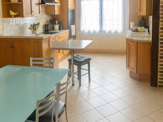 Maison de plain-pied à vendre 274 000 € 7 pièces 5 chambres 150 m² 633 m² de terrain Peripherie Saint-Memmie 51470