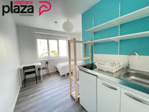 Appartement à louer 400 € 1 pièce 13 m² Étage 1/2 Ergue Armel Quimper 29000