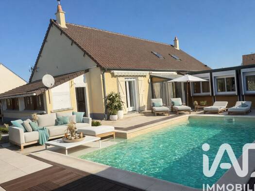 Maison à vendre 294 000 € 6 pièces 5 chambres 145 m² 1 243 m² de terrain Cangey 37530