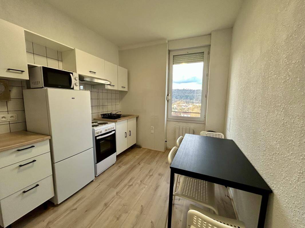 Appartement 1 pièce 30 m² · à Capdenac-Gare · 30 m² · 400 €/mois