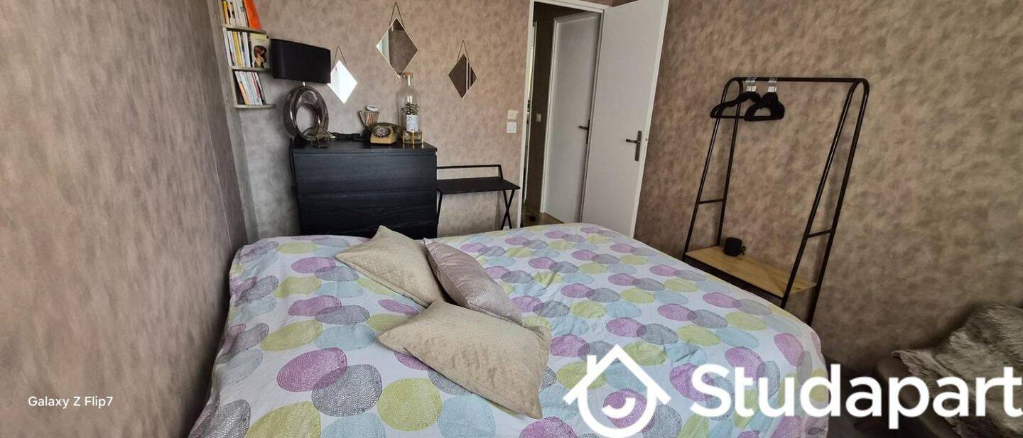 Appartement 1 pièce 11 m² · à Épinay-sur-Seine · 11 m² · 550 €