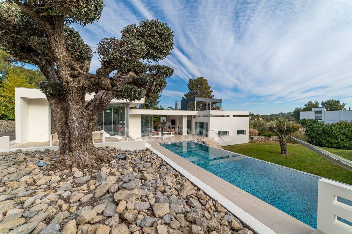 Maison 11 pièces 400 m² · à Saint-Gély-du-Fesc · 400 m² · 1 970 000 €