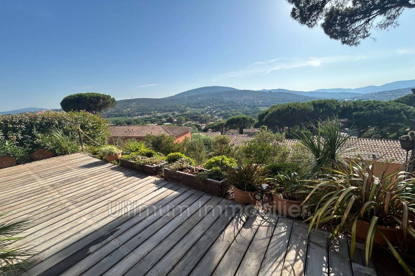 Maison 5 pièces 101 m² · à Sainte-Maxime · 101 m² · 725 024 €
