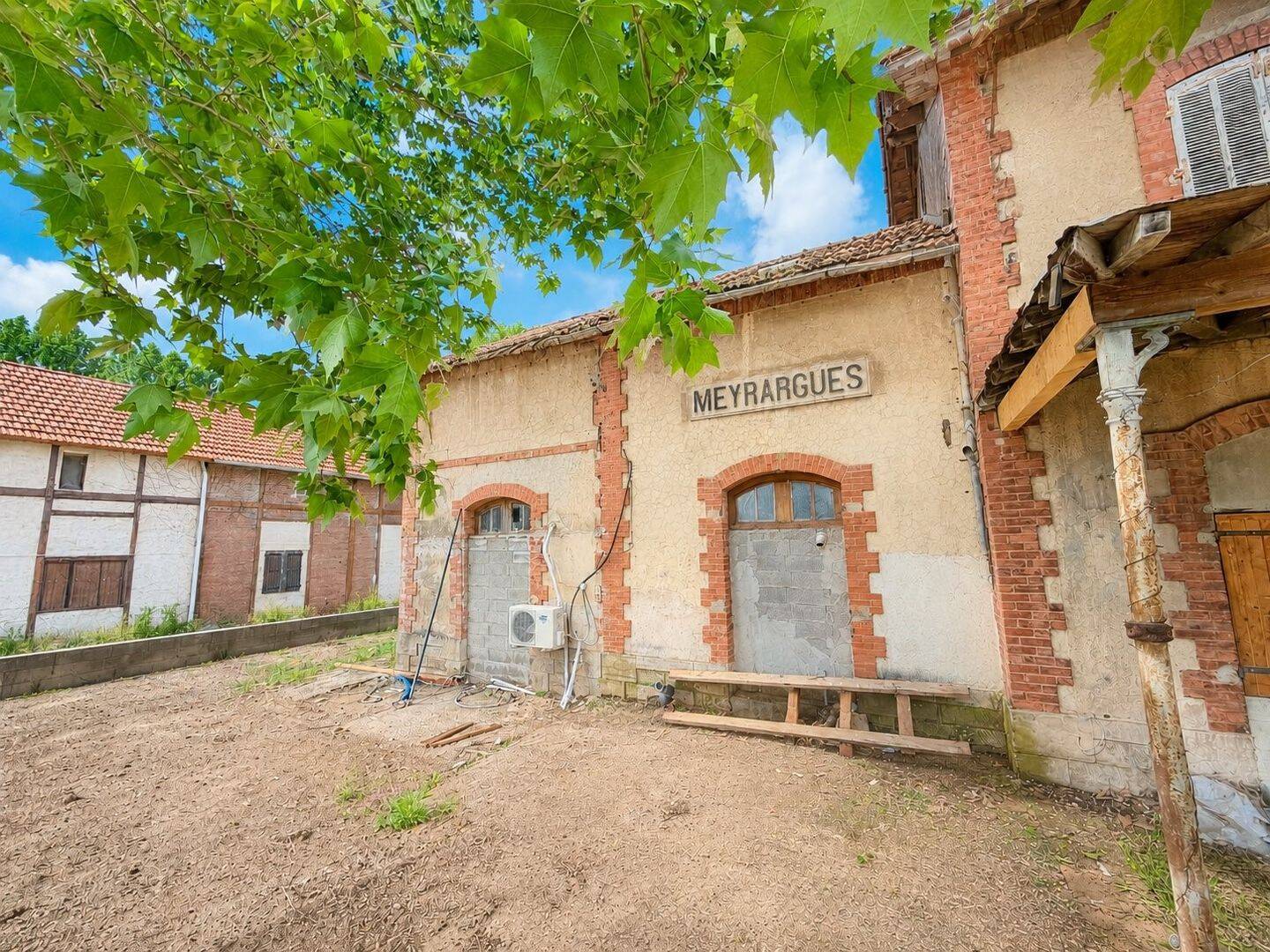 Maison 4 pièces 93 m² · à Meyrargues · 93 m² · 241 500 €