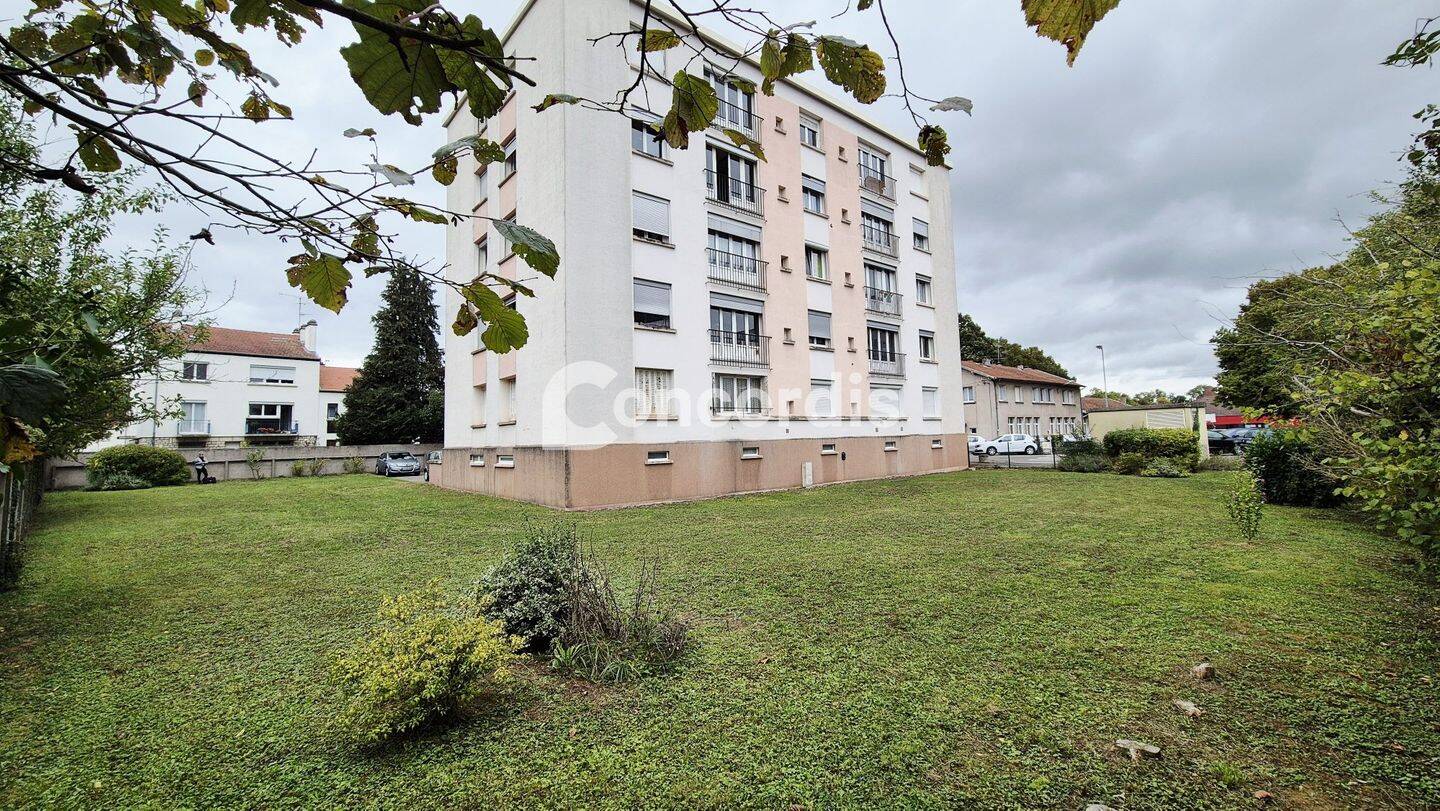 Appartement 4 pièces 57 m² · à Toul · 56,7 m² · 82 000 €