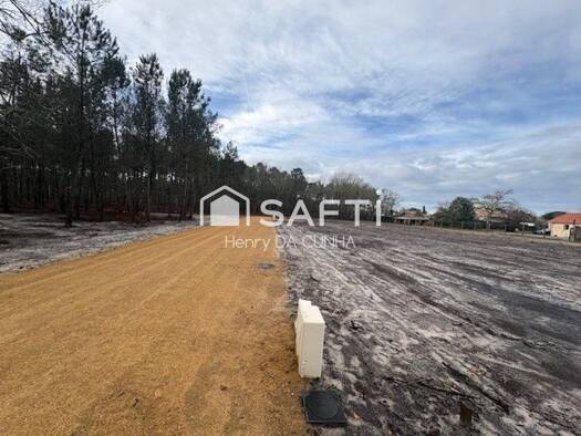 Terrain constructible viabilisé à vendre 121 000 € 951 m² de terrain Moustey 40410