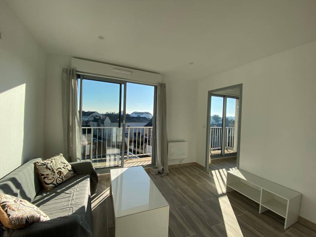 Appartement 2 pièces 29 m² · à La Riche · 28,6 m² · 605 €
