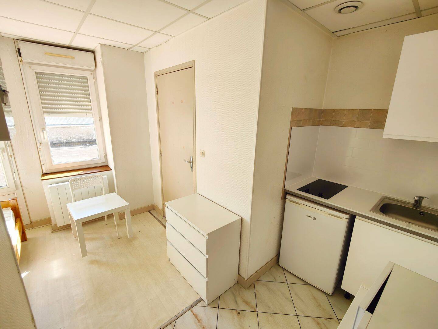 Appartement 1 pièce 12 m² · à Le Creusot · 12 m² · 360 €/mois