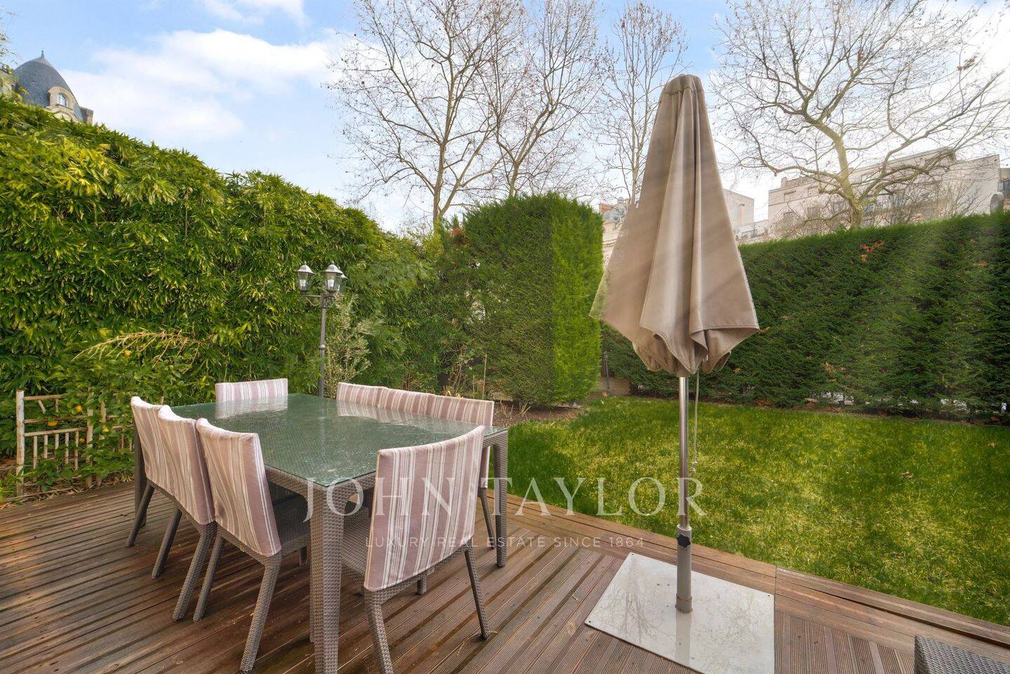 Appartement 4 pièces 134 m² · à Paris 16ème Arrondissement · 134 m² · 2 660 000 €