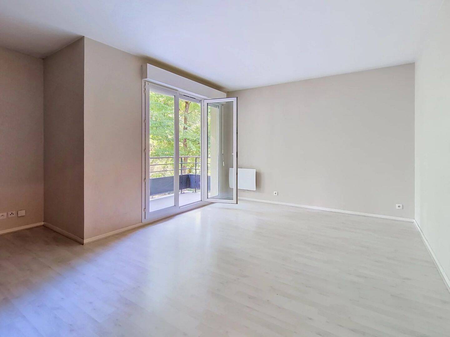 Appartement 3 pièces 64 m² · à Combs-la-Ville · 63,5 m² · 958 €/mois