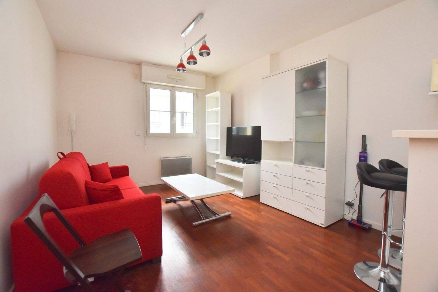Appartement 1 pièce 24 m² · à Asnières-sur-Seine · 23,7 m² · 861 €/mois