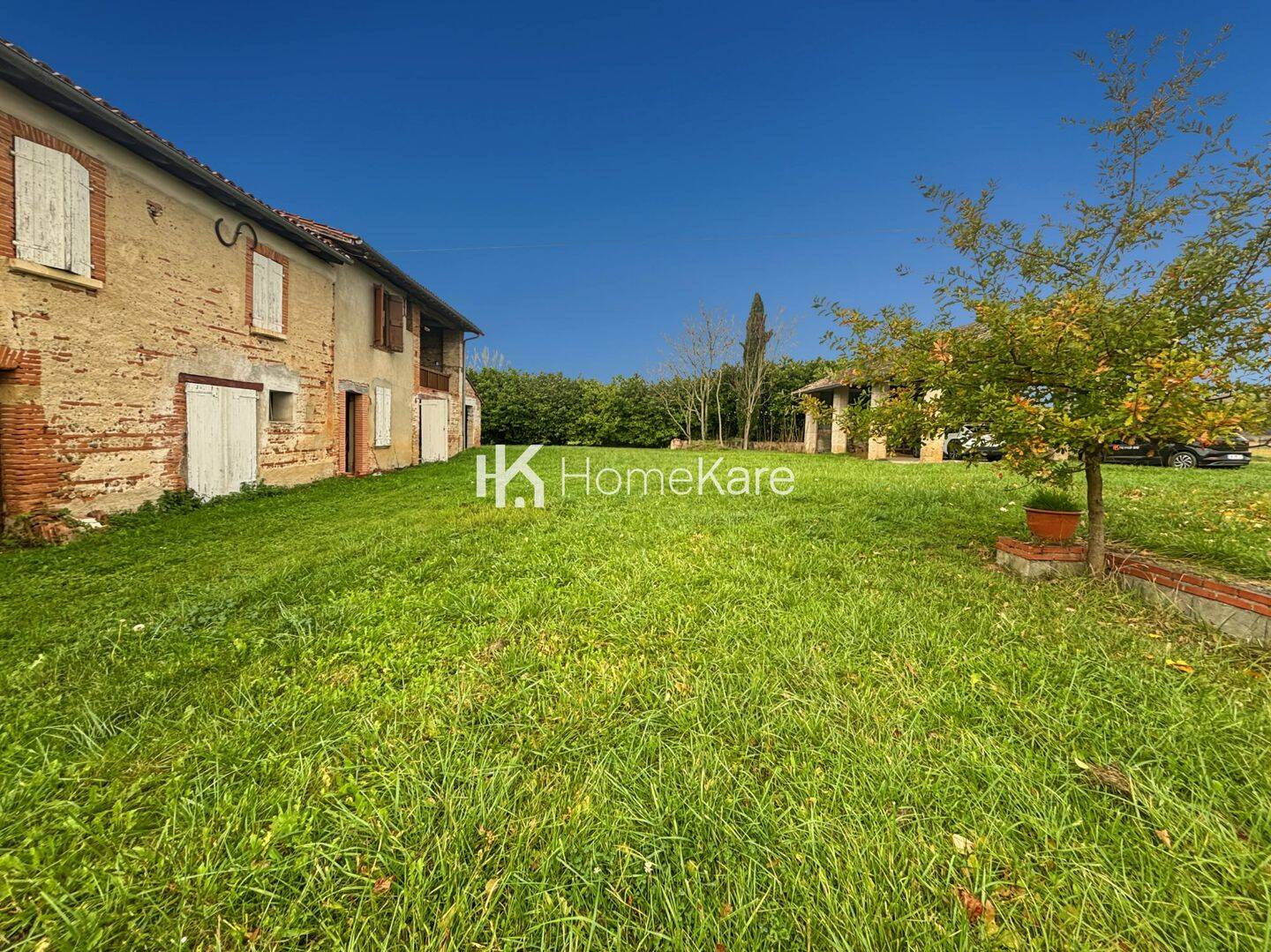 Maison 10 pièces 400 m² · à Montesquieu-Volvestre · 400 m² · 249 000 €