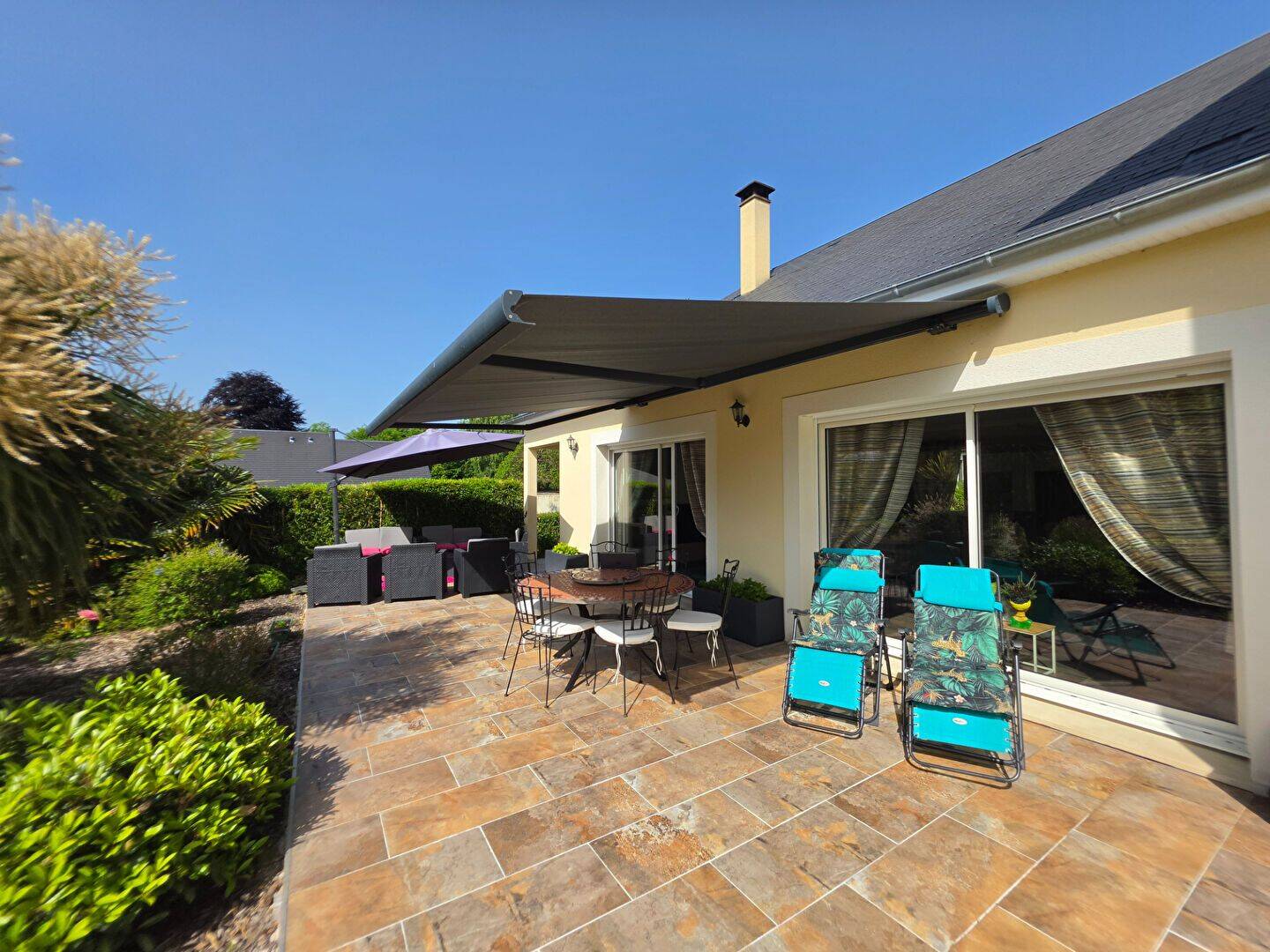 Maison 9 pièces 219 m² · à Bavent · 219 m² · 877 500 €