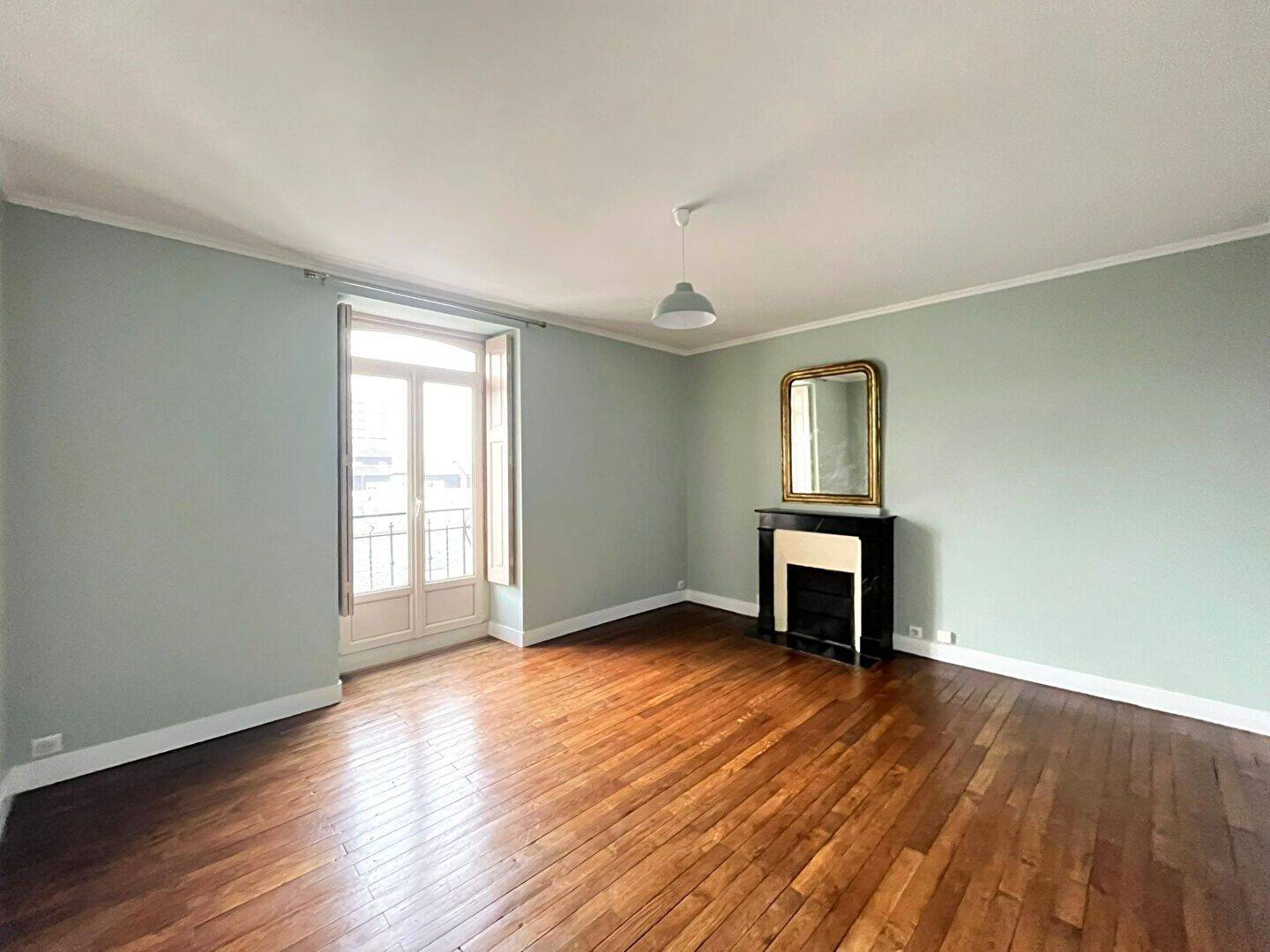 Appartement 2 pièces 61 m² · à Nantes · 61,4 m² · 875 €