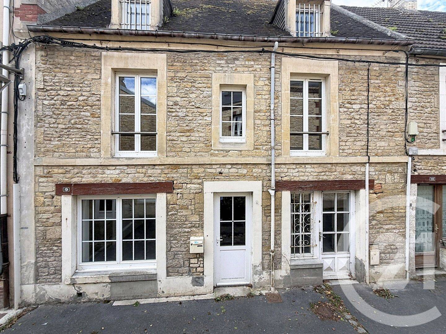 Maison 5 pièces 87 m² · à Douvres-la-Délivrande · 87 m² · 219 500 €