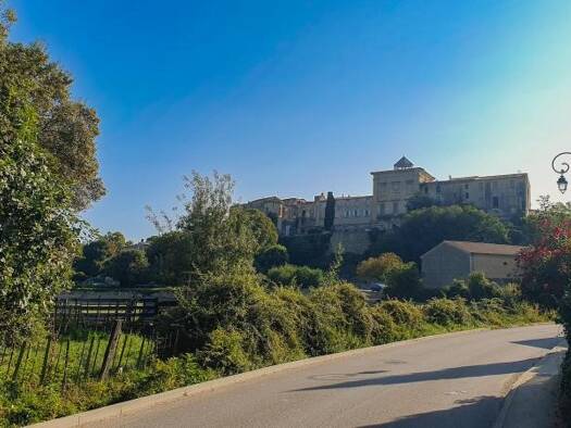 Terrain constructible viabilisé à vendre 149 900 € 318 m² de terrain Centre Ville-Mairie Lunel 34400