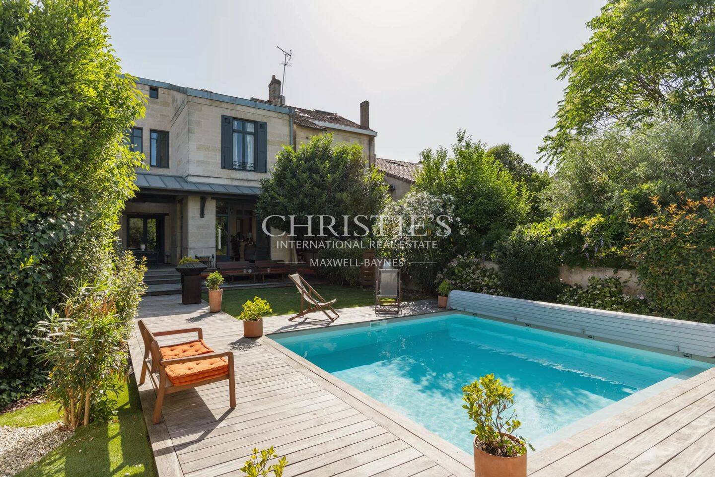 Maison 10 pièces 310 m² · à Bordeaux · 310 m² · 2 300 000 €
