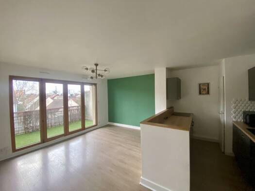 Appartement à vendre - Première occupation 229 000 € 2 pièces 1 chambre 45 m² Étage 2/4 Tête de Girafe-Les Landes Chatou 78400