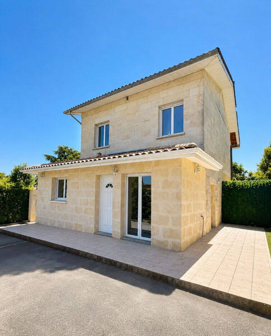 Maison 3 pièces 65 m² · à Floirac · 65 m² · 1 300 €