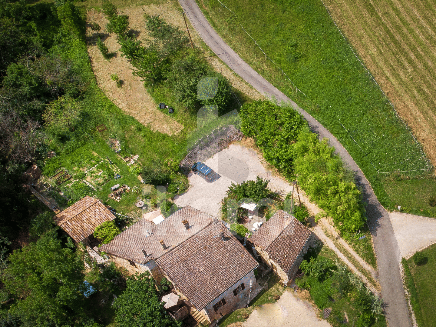 Maison 9 pièces 215 m² · à Rochechinard · 215 m² · 410 000 €