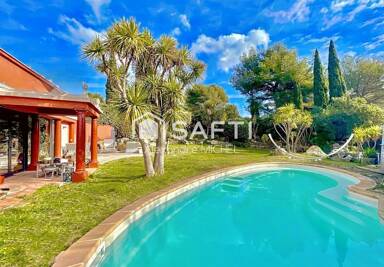 Maison à vendre 800 000 € 7 pièces 5 chambres 289 m² 2 299 m² de terrain Signes 83870
