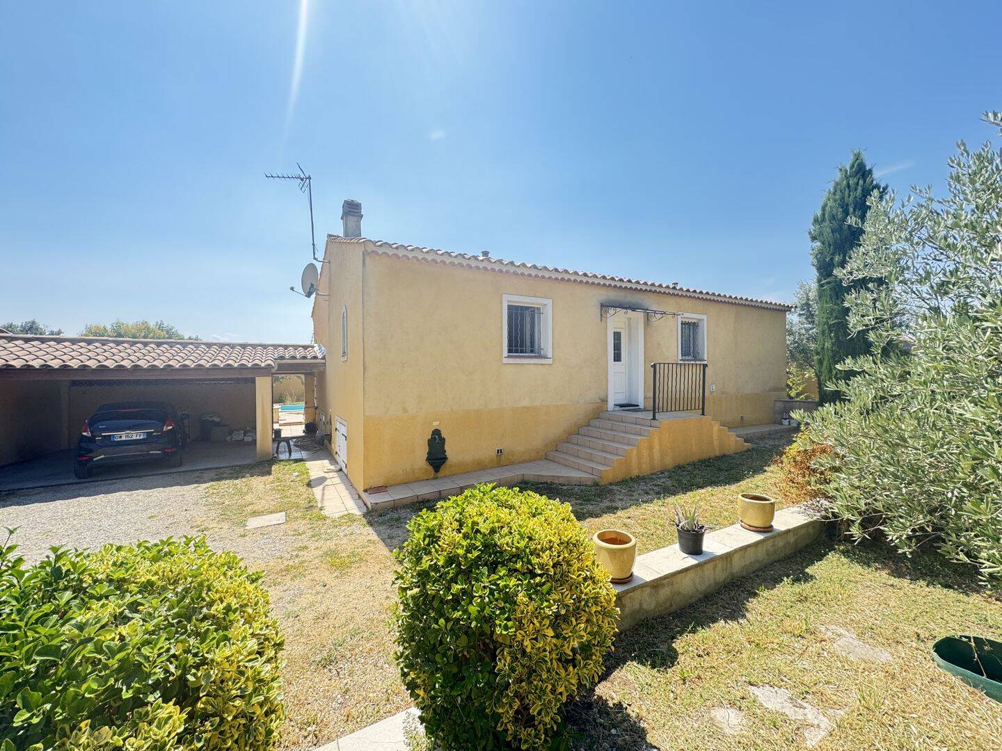 Maison 5 pièces 100 m² · à Régusse · 100 m² · 330 000 €
