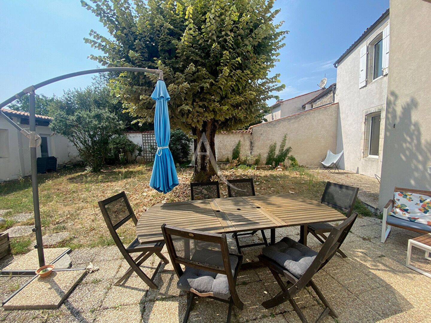 Maison 7 pièces 192 m² · à Dompierre-sur-Mer · 192 m² · 599 500 €