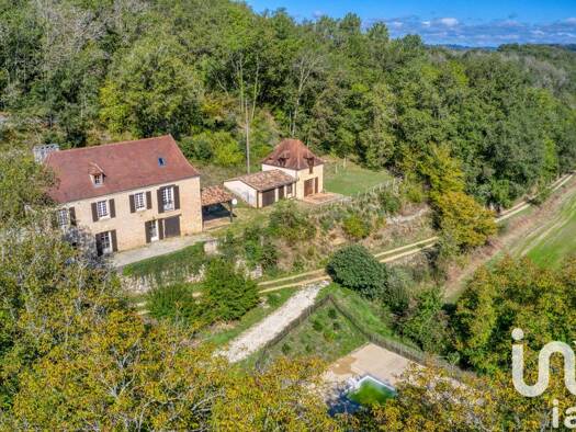 Demeure à vendre 625 000 € 7 pièces 6 chambres 180 m² 27 000 m² de terrain Cénac-et-Saint-Julien 24250
