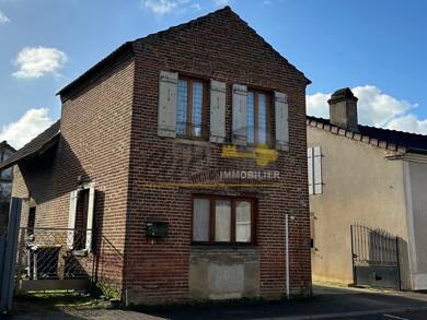 Maison à vendre 105 000 € 3 pièces 2 chambres 89 m² 884 m² de terrain Pierre de Bresse 71270